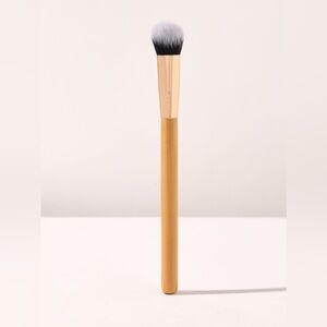 Tarte Concealer Paw Brush Angled Makeup Brush Vegan NWT Precision Tool